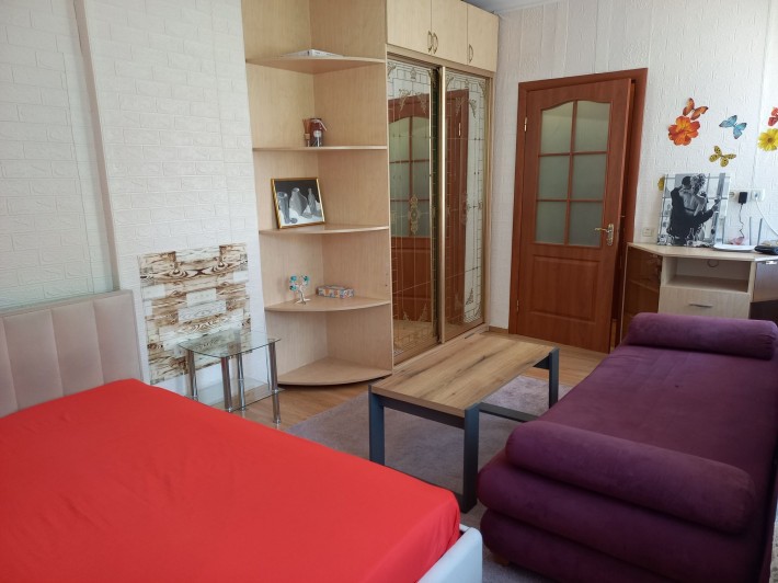 Продам однокімнатну квартиру в центрі міста - фото 1