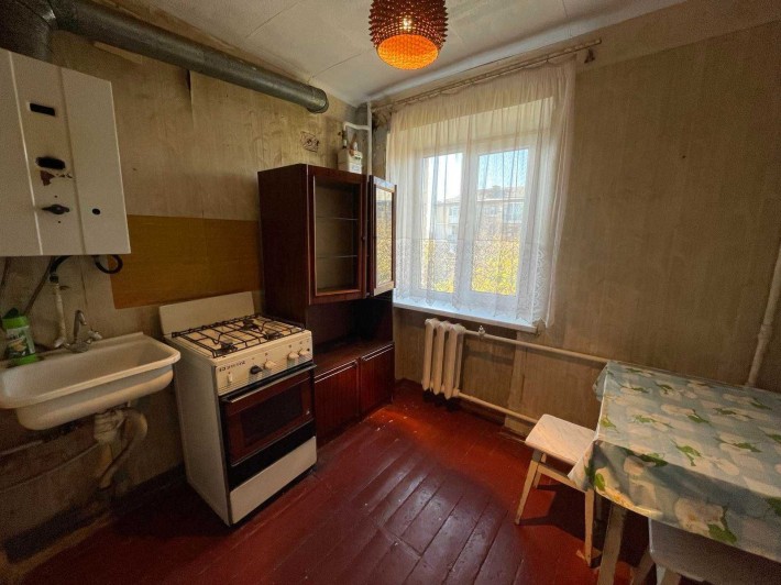 Продам 1 ком. кв. на ул. Молодогвардейской недалеко от Солнечного ж/м - фото 1