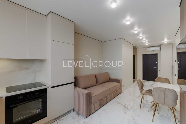 БЕЗ% Продаж 1-кімнатної квартири з ремонтом в ЖК Варшавський 3 - фото 1