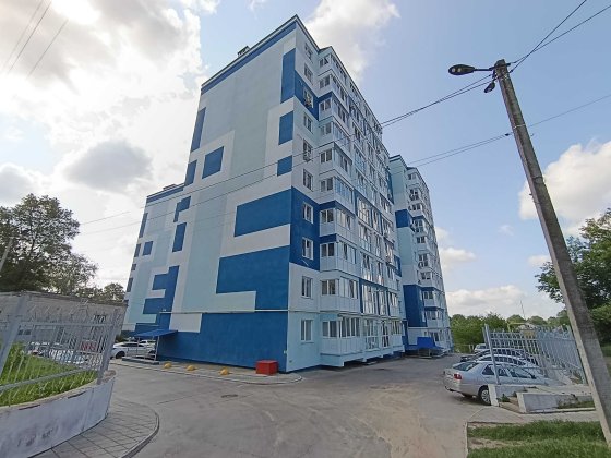 Квартира з частковим ремонтом, новобудова поруч з Центром, автономка Чернигов