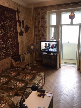 Продам 2к.квартиру в центрі міста  вул.Андрія Верхогляда 10/10 - фото 1