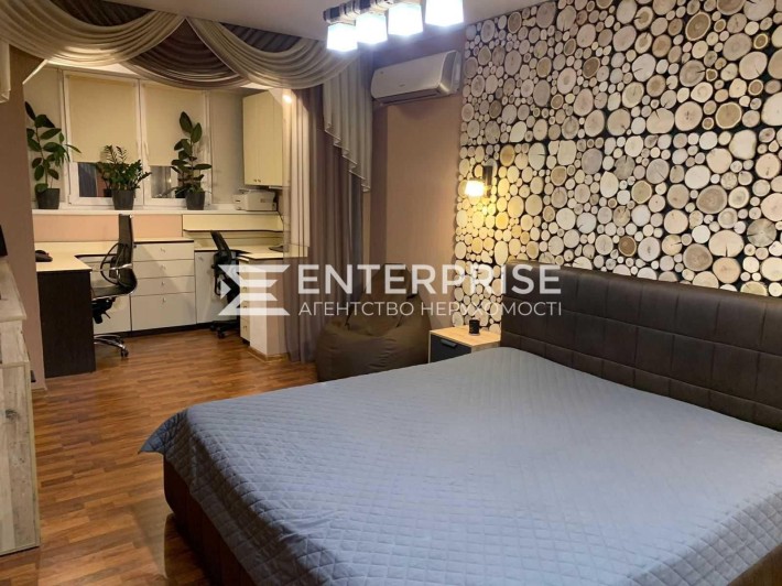 Продаж 3к квартири вул. Північна, Оболонський район - фото 1