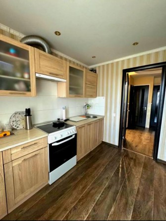 Продам 2-х кімнатну квартиру на 12 Кварталі - фото 1