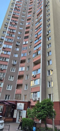 Продаж трикімнатної квартири вул. Урлівська,36 - фото 1