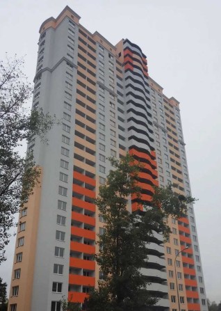 Продаж 3к квартири 75м2, вул. Ю.Поправки 14, єВідновлення,Постанова. - фото 1