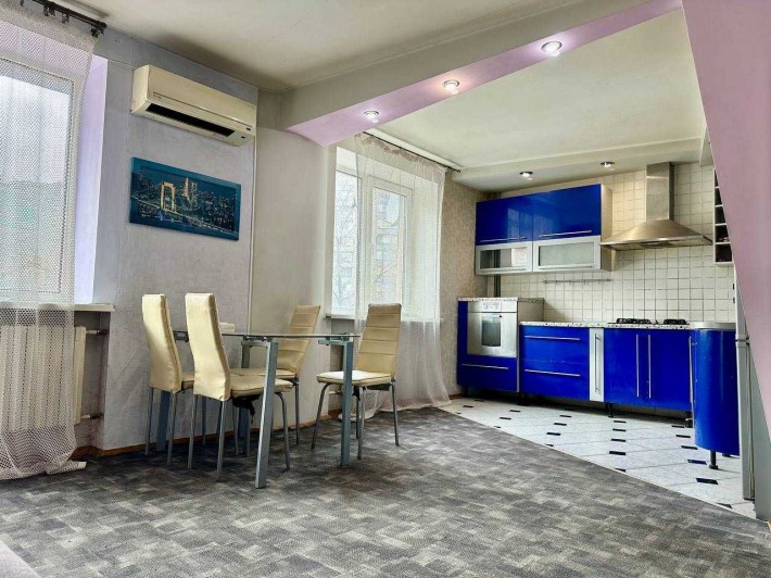 Продам отличную 2к Херсонская Поля Сквер Героев - фото 1