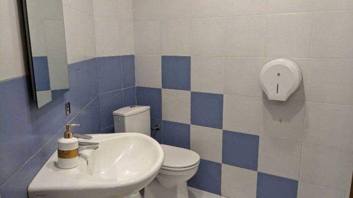 Продам велику квартиру на Ливарній середній поверх центр Дніпра - фото 1