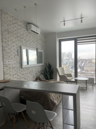 Студия 31 кв.м Бартоломео 2-я башня - фото 1