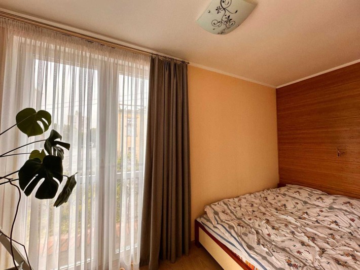 Продам компактну квартиру - фото 1
