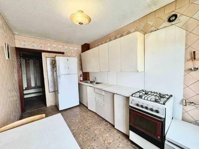Продаж 3-х кім квартири в зручному районі - фото 1