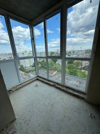 Продаж великої 1 кімнатної квартири в ЖК Статус - фото 1
