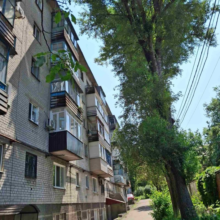 Новая! Продам 1к Мазепы, Петровского Красный Камень 2 этаж газ - фото 1