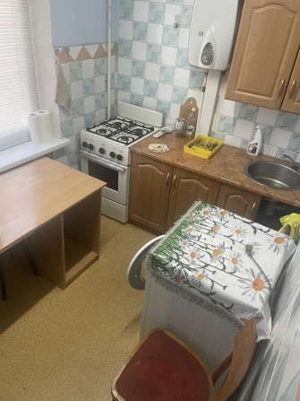 Продам 2-комнатную квартиру - фото 1