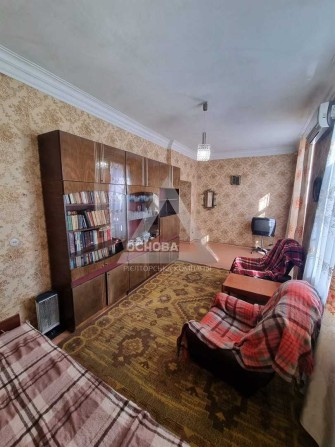 Продажа 2к квартиры 52м (сталинка). р-н крытого рынка, Сталеваров - фото 1