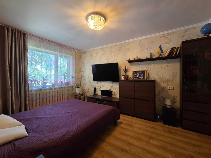 Продам 2к.кв. просп. Металургів / Мазепи (РОЗДІЛЬНІ кімнати) - фото 1