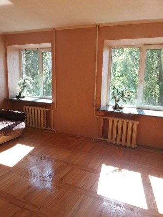 Срочно продам 3-х ком. Кв-ру в Приднепровске, по ул. Электрическая,36. - фото 1