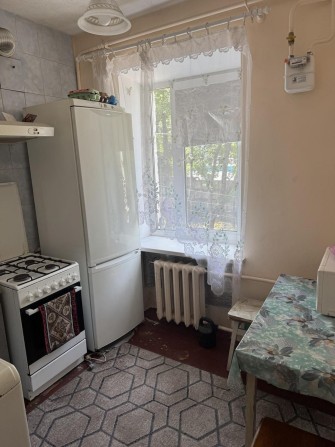 Продажа двухкомнатной квартири 2/5 ,проспект  Петровского . - фото 1