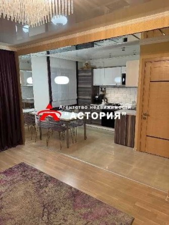 Продаж 3-кімнатної квартири по вул. Зерновій - фото 1