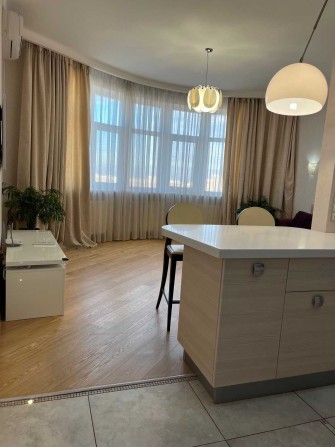 продаж квартири 2 кім ЖК Парус вул. Іллєнка 18б - фото 1