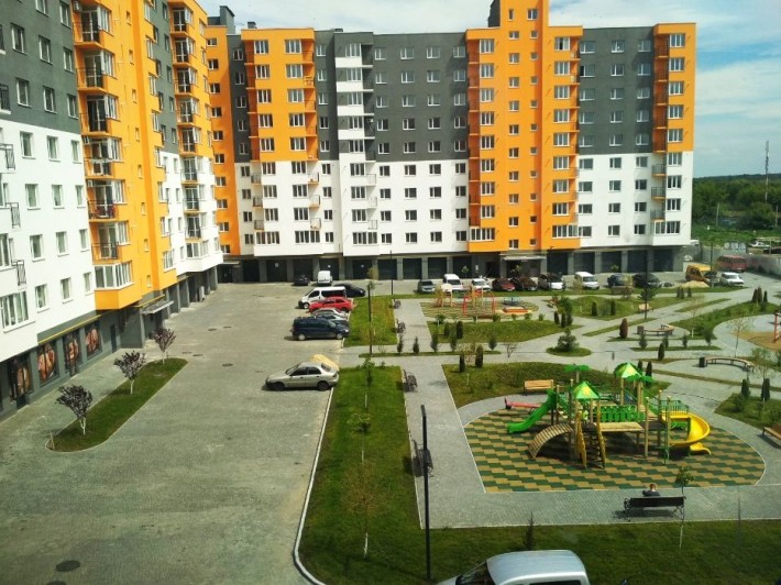 1-к Сімейний Комфорт ЖК. Два балкона. Терміновий продаж. - фото 1
