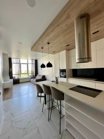 Продам 3к квартиру у ЖК Comfort City - фото 1