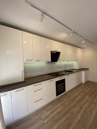 Продам отличную квартиру в ЖК Ривер Парк - фото 1