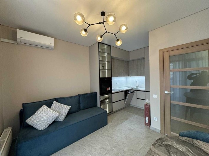 Продаж квартири ЖК"Sky Avenue" 42м2 Солом'янський район ! З ремонтом ! - фото 1