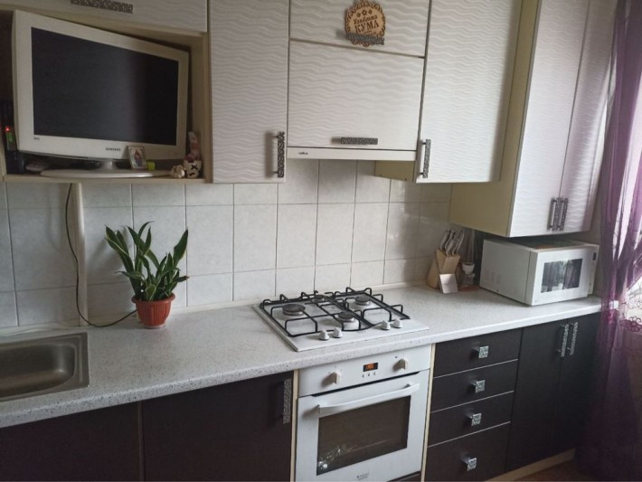Продаж 3 кімнатної з Автономним опаленням в районі вокзалу - фото 1