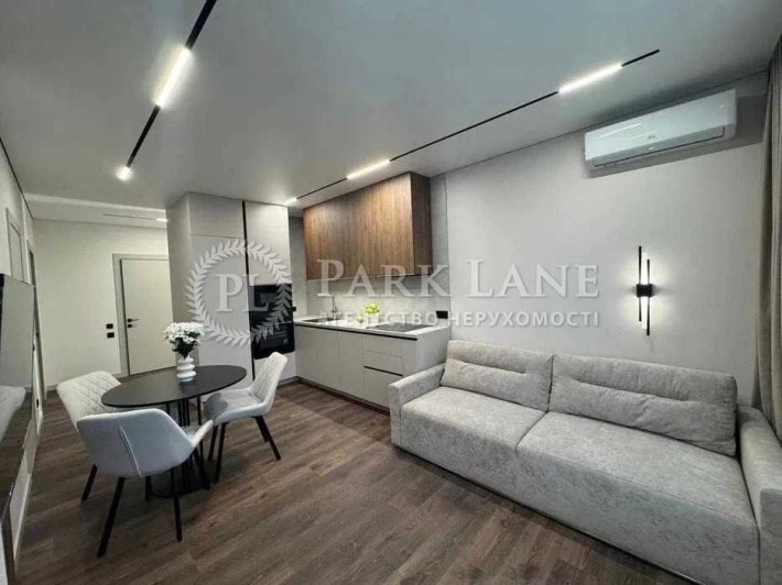 Продам 2к квартиру Варшавський 2 з ремонтом Олександра Олеся ТОП - фото 1