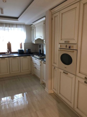 Продам четырехкомнатную квартиру - люкс на Космосе - фото 1