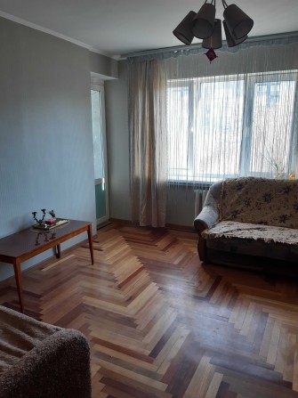 Продажа 2 комн. квартиры бульв. Строителей - фото 1