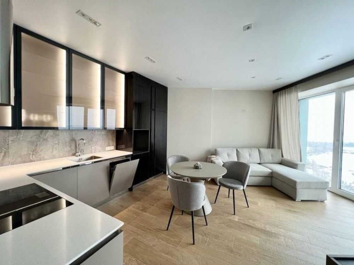 Продаж видової 3к квартири в ЖК Bartolomeo Resort Town ж/м Перемога - фото 1