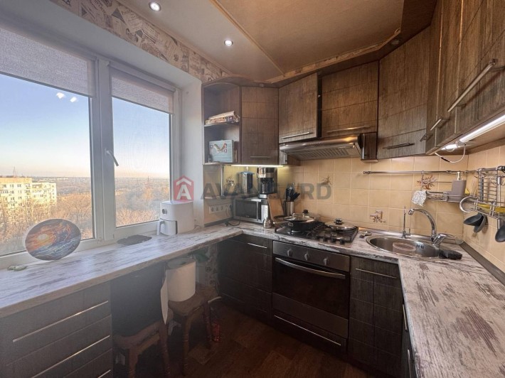 Продам 2 кімнатну квартиру на вул.Романа Шнейдермана (Гладкова) - фото 1
