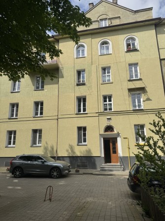 Продаж 2к квартири вул. Стрийська 52 біля парку - фото 1