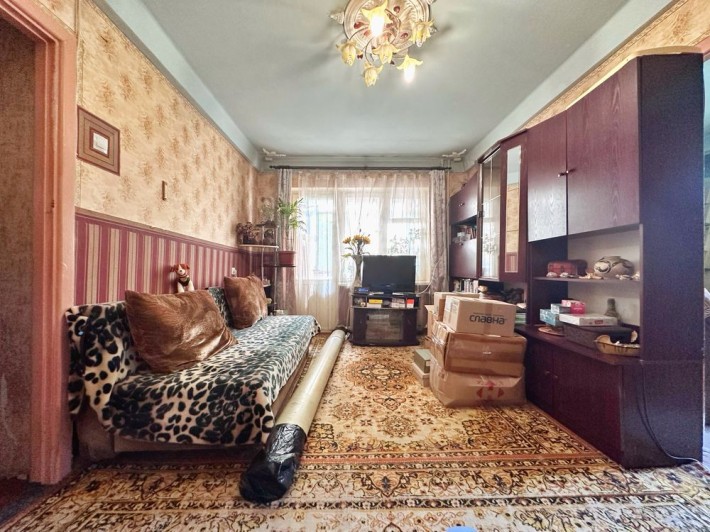 Продам 2 комнатную квартиру на пр Гагарина ( пр. Науки ) - фото 1