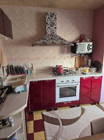 Продам 2х ком. кв-ру в центре, ул. Александровская (раисп-кий дом)5/5 - фото 1