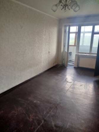 Продам 1к на Кременчуцькій - фото 1