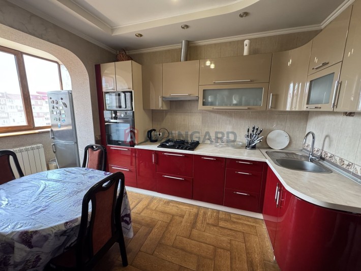 Продаж 2 к. квартири( закритий двір)1-й Південний - фото 1