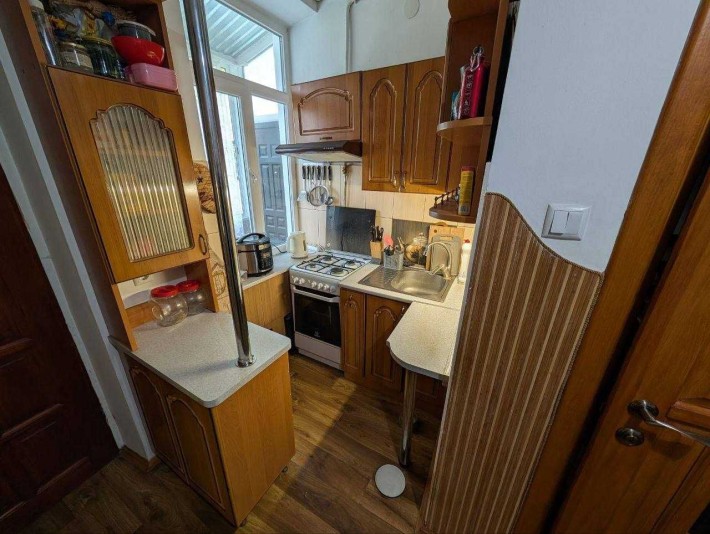 Продаж 2 кімнатної квартири в центрі міста, по вул. Скорика - фото 1