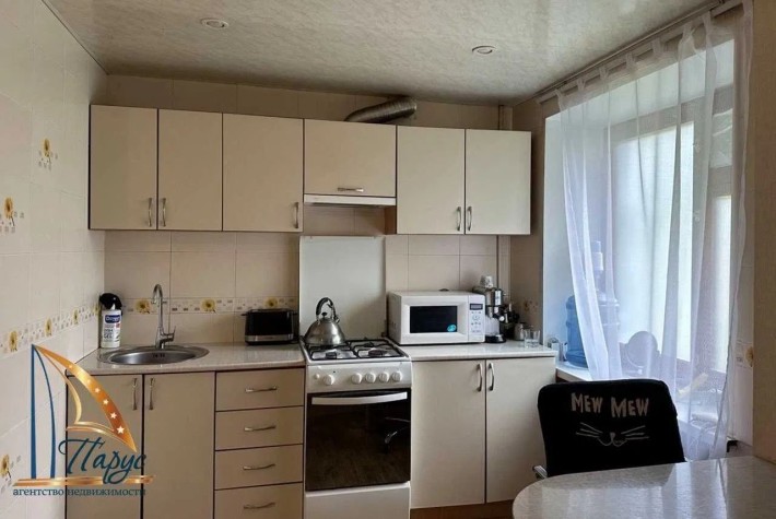 Продам 1 ком. кв-ру в центре, ул. Сталеваров 3/5 - фото 1