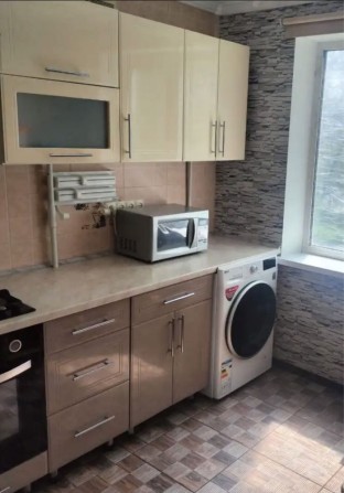 Продам 3к квартиру. Левый берег. Капитальный ремонт. Мебель. Техника - фото 1