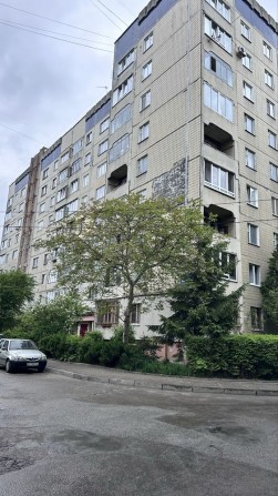 Продаж квартири вул. Чукаріна - фото 1