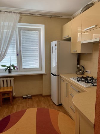 Срочно! Продаю от хозяина 2к/к пр.Корабелов, чешка - фото 1