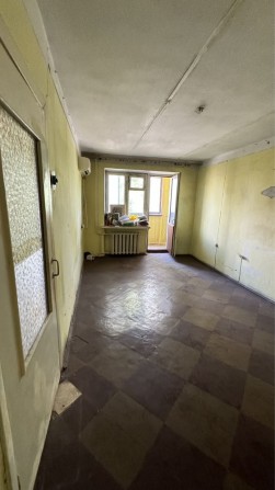 Продам 1к.кв. під ремонт 2/5 - фото 1