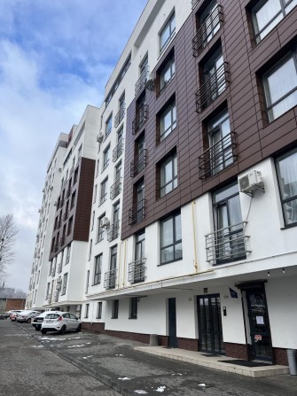Продаж квартири з частковим ремонтом у новобудові AUROOM Tower - фото 1