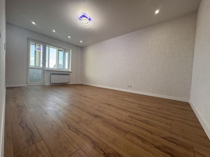 Продажа 3-х комнатная квартира 70кв. - фото 1