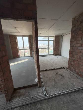 Продаж 1 кімнатна квартира ЖК Хьюге Люкс Пасічна 47/14 2/6 67999$ - фото 1