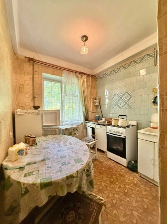 продам 1 комн на Заболотного  18 500  у.е - фото 1