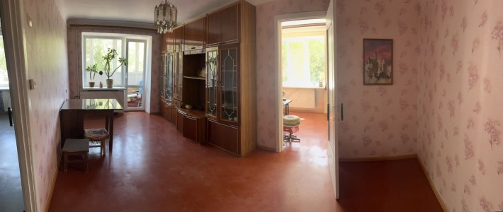 Продам двокімнатну квартиру в районі Авіамістечка - фото 1
