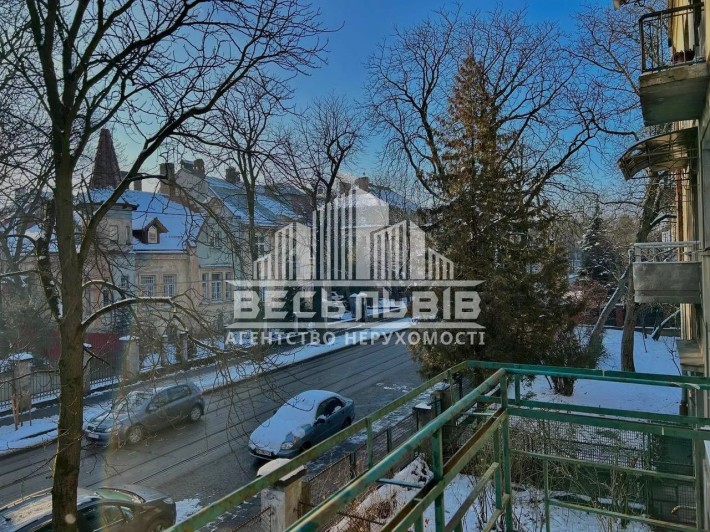 Продаж 2-кімнатна квартира вул. Коновальця - фото 1